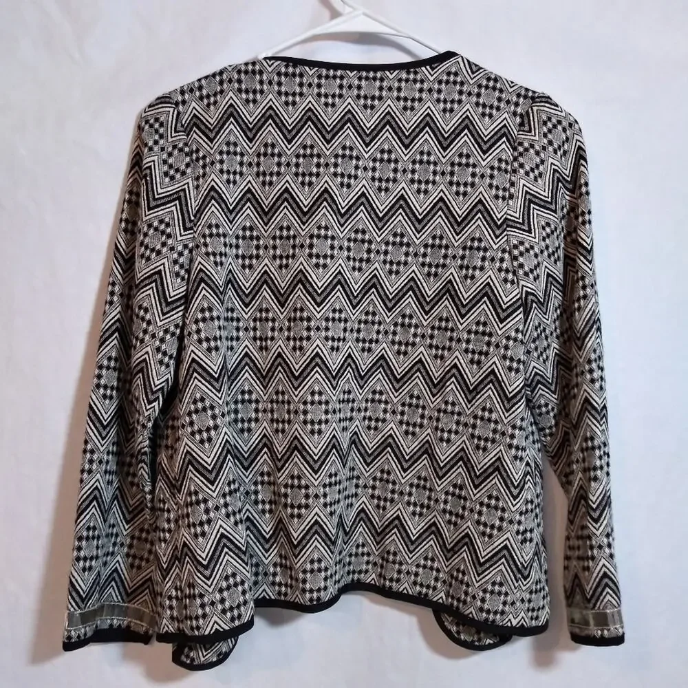 River Island Black and White Embellished Jacquard Open-front Jacket Size 11-12